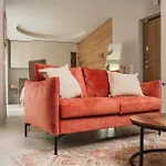 Silence Of Uzupis - Self Check In * Vilnius