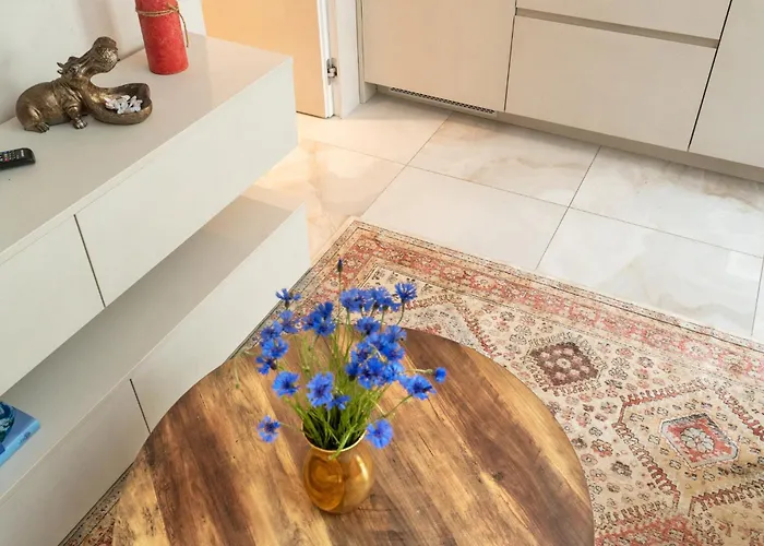 Silence Of Uzupis - Self Check In Appartamento *