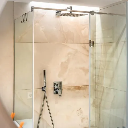 Silence Of Uzupis - Self Check In Appartement Vilnius